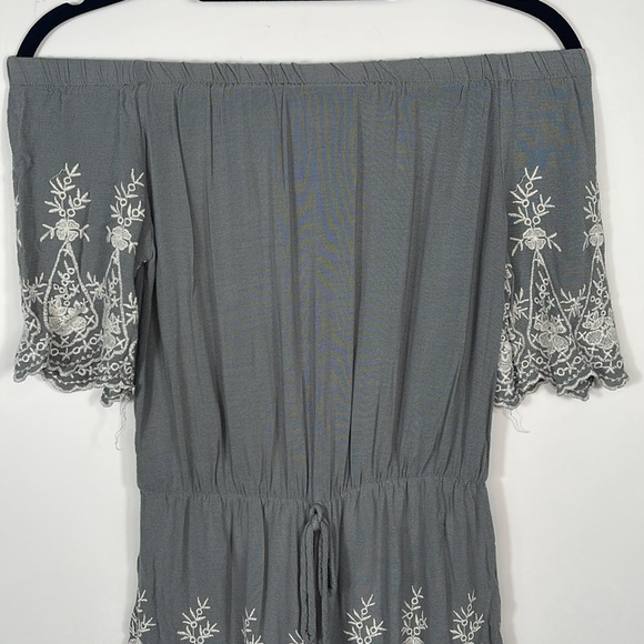 Clover Romper - Picture 2 of 6